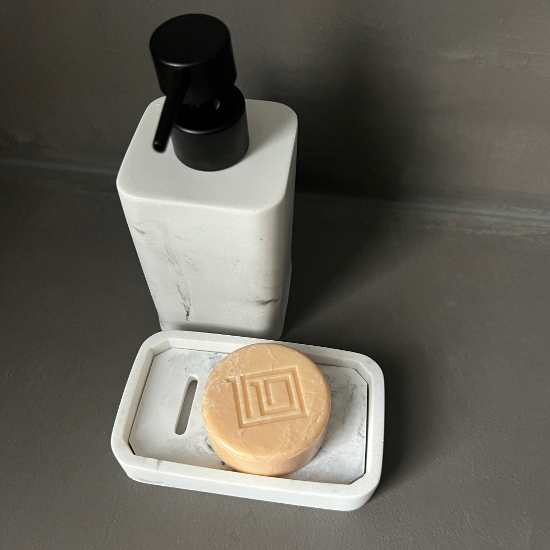 Hand & body wash bar