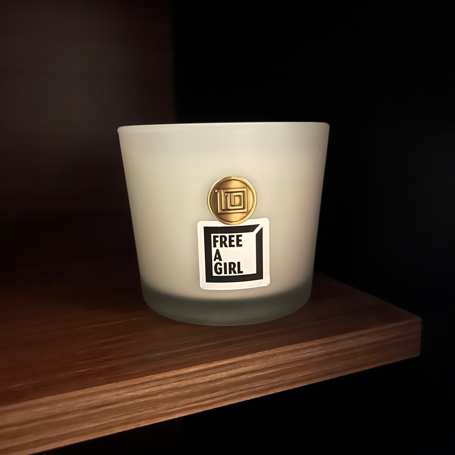 Free a Girl Limited Edition - CALME